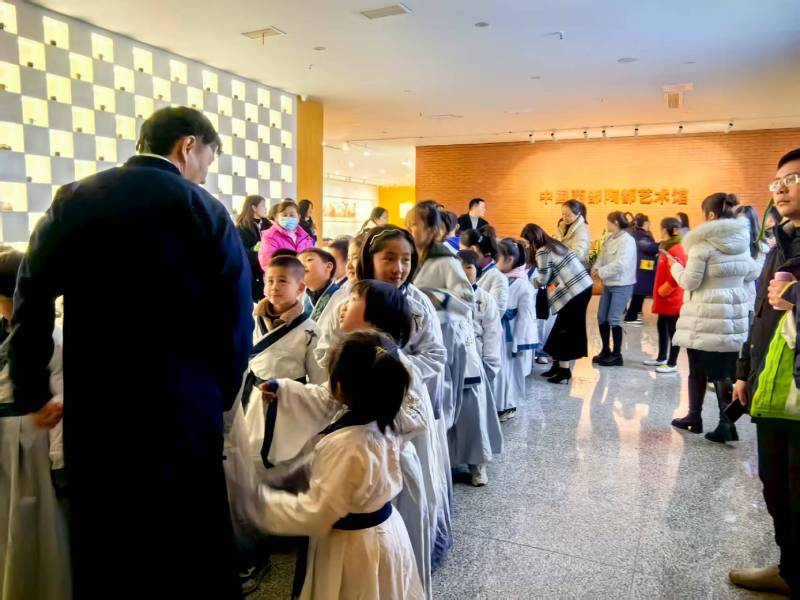 文化赋能：阿鲁科尔沁旗魔创文旅挖掘城市文化资源的实践探索